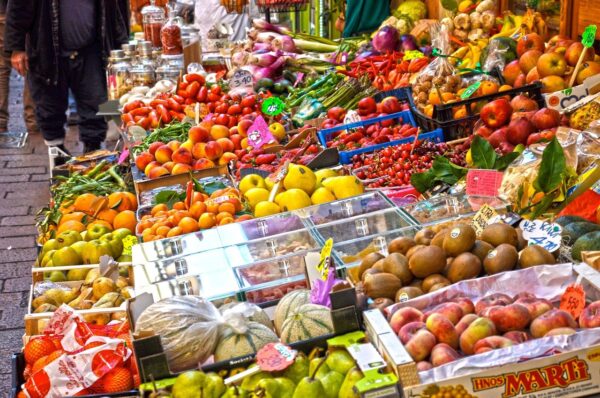 market, to sell, stall-3272368.jpg